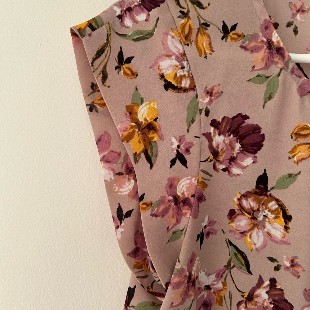 Alice Blue Floral Blouse - Rose and Burgundy - Picture 7 of 7